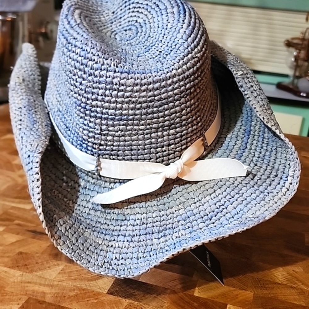 Hatattack - Picture 3 of 8